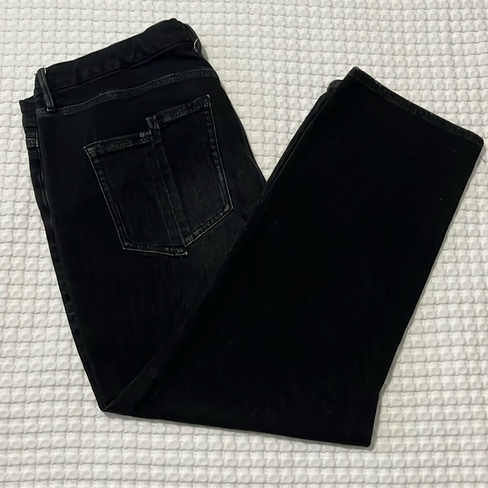 Good American Cashmere Cropped Black Denim